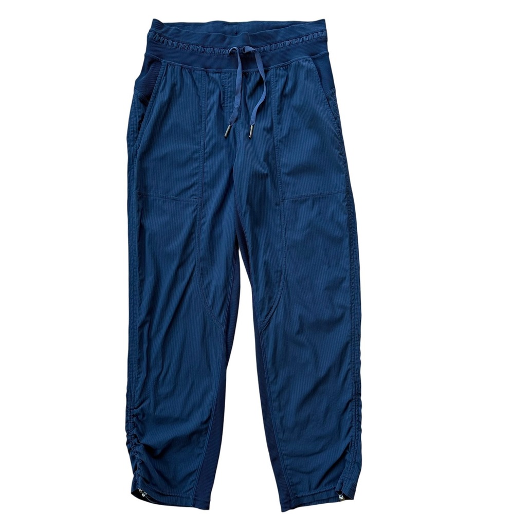 Lululemon Beyond the Studio Crop Navy Blue Jogger Pants Size 4 LW6BKAS